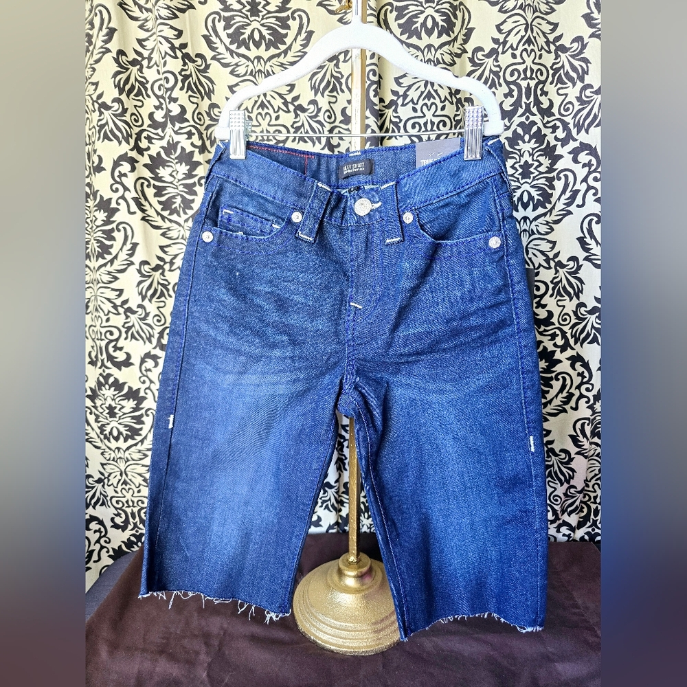 True Religion Riley Shorts - Picture 5 of 9